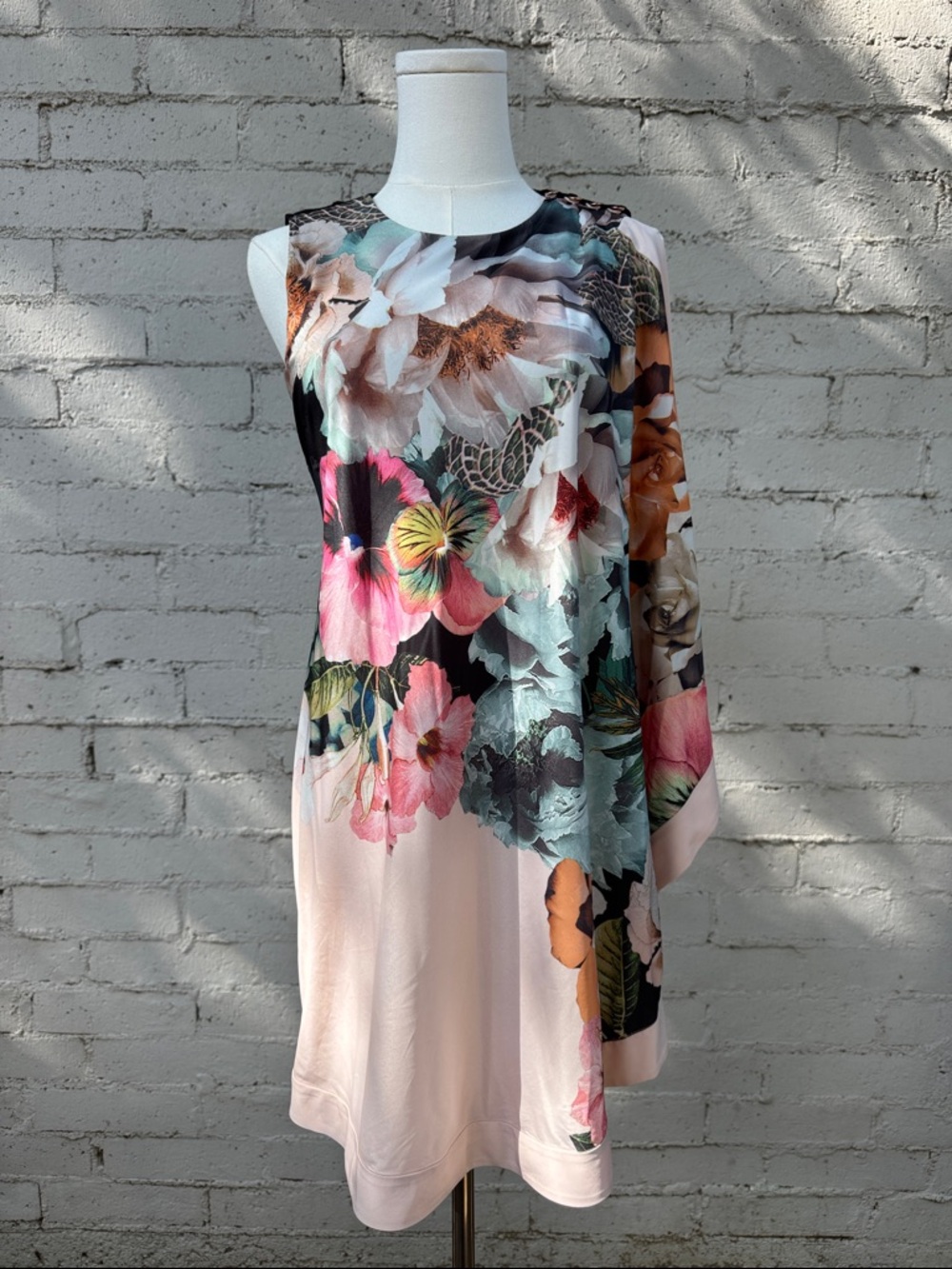 Ted Baker London Tazzmyn Floral Tunic Black Cream Drape Size 2 (Ted Size 0) - Picture 4 of 17
